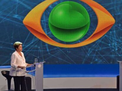 Presidente Dilma Rousseff e senador A&eacute;cio Neves no debate da Band.