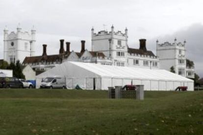 La carpa en el hotel Danesfield House donde se llevó a cabo la celebración.