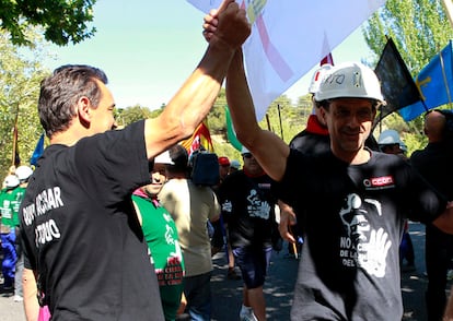 Llegada de los Mineros de la cuenca de Aragón a Madrid, donde se han encontrado con sus compañeros asturianos y castellanoleoneses