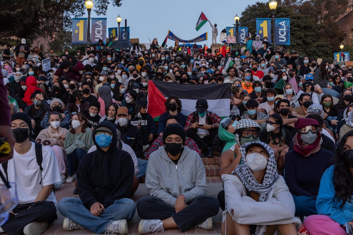 El Gobierno de Trump revoca el visado a cerca de una veintena de  estudiantes universitarios de California | Internacional | EL PAÍS