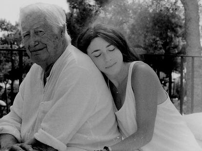 Albert Coll y su nieta Mireia.