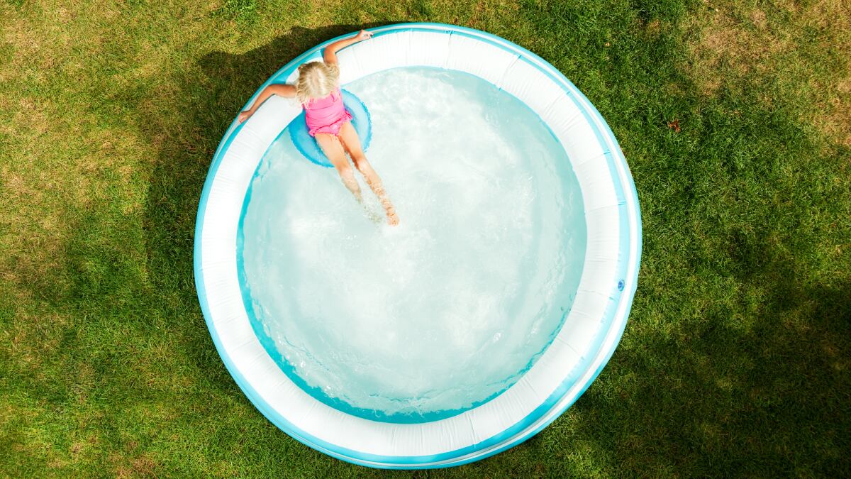La piscina más deseada en Amazon está tirada de precio: montaje exprés e ideal para un baño refrescante