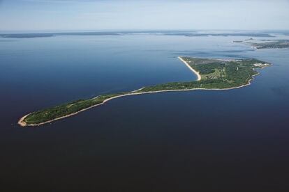 La isla Plum, cerca de Nueva York (EE UU), donde se instaló una fábrica de embutidos y jamones en 1990.