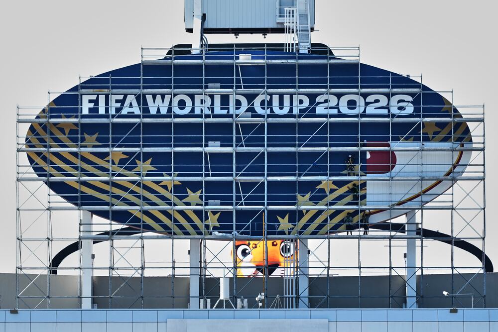 El negocio redondo del Mundial: así se asegura la FIFA millones de ...