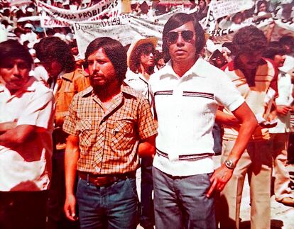 Eliseo García en un plantón de la CNTE, en Oaxaca, en mayo de 1982.