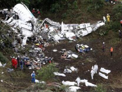 En la aeronave, que se estrelló antes de llegar a Medellín, viajaban 77 personas