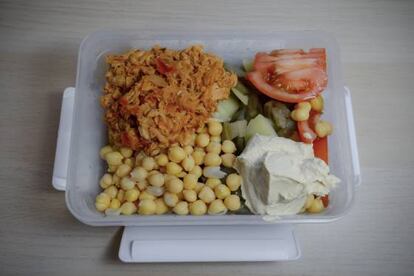 A Juan se le conquista con garbanzos, eso es así