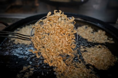 Tortillitas de camarones de Casa Manteca.