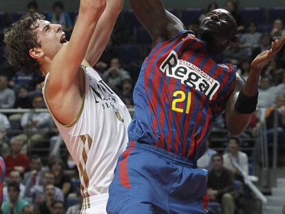 Tomic machaca ante Ndong.