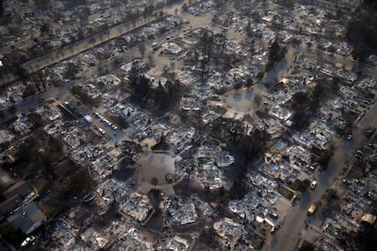 El barrio de Coffey Park, en Santa Rosa, arrasado en una noche.