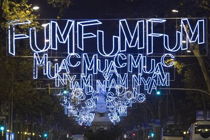 Barcelona il&middot;luminada en una imatge d&#039;arxiu.