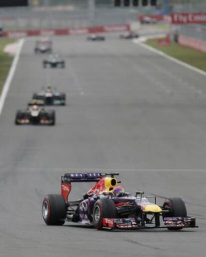 Vettel domina la carrera durante el Gran Premio de Corea