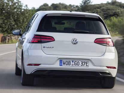 Imagen del Golf eléctrico de Volkswagen.
 