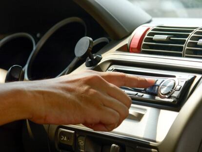 La radio ‘bluetooth’ para el coche que cuesta solo 5,66 euros