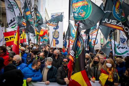 Manifestación de policías y guardias civiles contra la reforma de la 'ley mordaza', el pasado 27 de noviembre en Madrid.