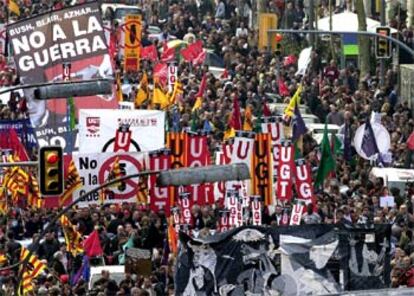 Cabecera de la manifestación que ha recorrido el centro de Barcelona.