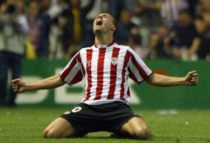 Yeste celebra un gol ante el Zaragoza en 2003.