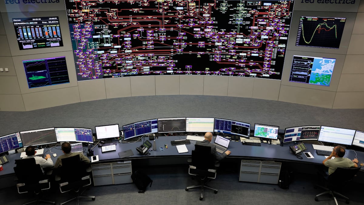 Costos eléctricos en España alcanzan 1.800 millones en 2026