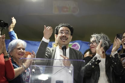 Iván Cepeda en la sede del Polo Democrático, en Bogotá, el 26 de octubre.