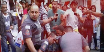 Captura de um dos vídeos da morte do ambulante em São Paulo.