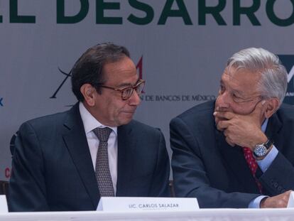 AMLO y Carlos Salazar Lomelín
