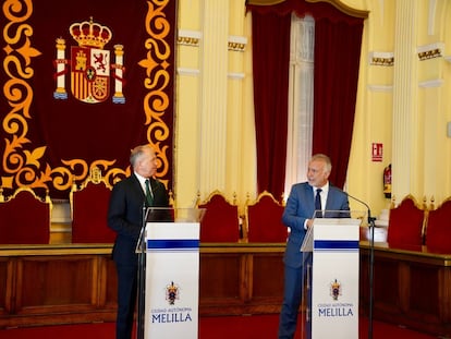 Rueda de prensa del ministro de Política Territorial y Memoria Democrática, Ángel Victor Torres, y el vicepresidente de Melilla, Miguel Marín, este miércoles en la ciudad autónoma.