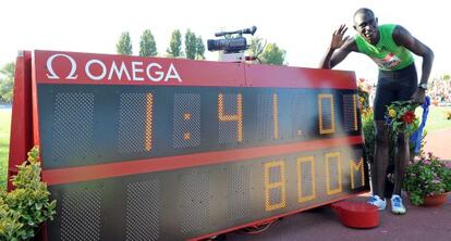 Rudisha, tras batir en 2010 el récord de 800m.