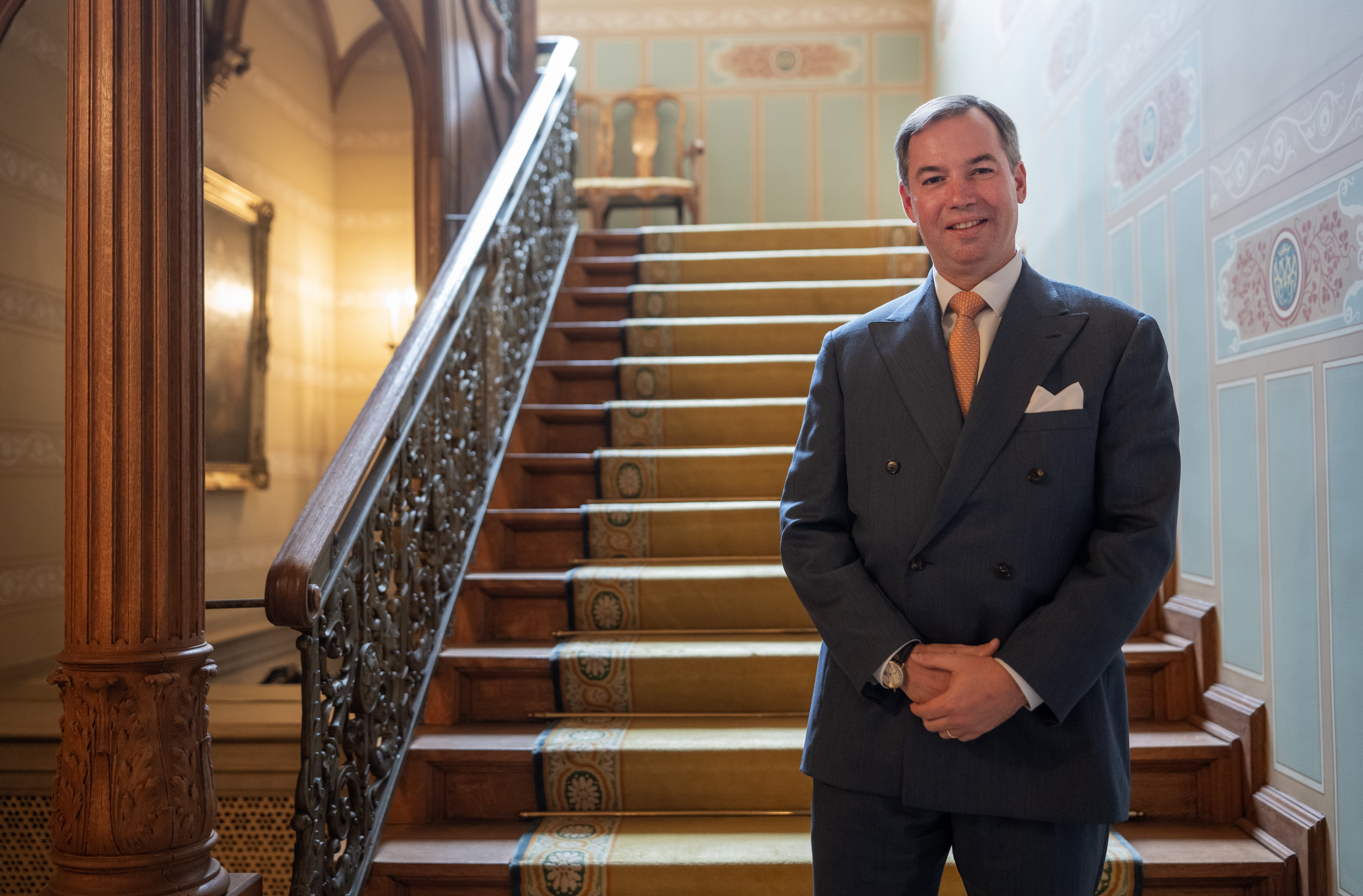 Guillermo de Luxemburgo posa en el Palacio Ducal días antes de convertirse en el nuevo Gran Duque.