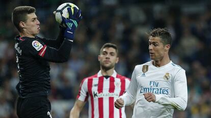 En primer plano, Kepa y Cristiano Ronaldo, este miércoles.