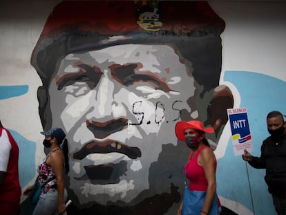 Mural que representa al difunto presidente Hugo Chávez, en Caracas, Venezuela, el pasado 3 de diciembre.