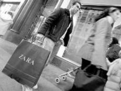 Inditex afianza el liderazgo en ventas... y en caída bursátil