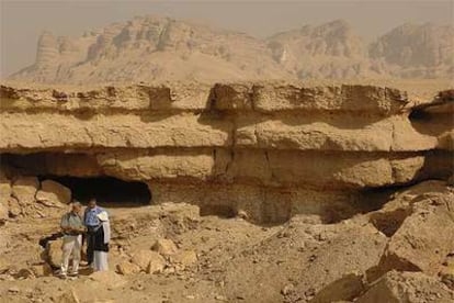 Cuevas en el norte de El Minya (Egipto) , la zona donde fueron hallados los manuscritos.