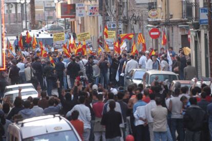 Manifestación en mayo de 2003 en Valencia del grupo España 2000, que se proclama contra la inmigración.