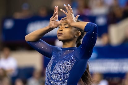 Nia Dennis durante una competición en 2019.