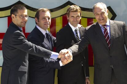 15/06/12. Josep María Bartomeu, Sandro Rosell, Tito Vilanova y Andoni Zubizarreta, durante la presentación del entrenador.