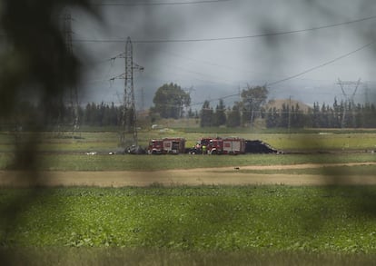 Vista del lugar del accidente del A400M, a 1,5 kilómetros del aeropuerto de Sevilla.