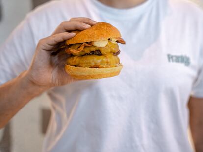 Una hamburgesa del Frankie Burgers, en Chamberí