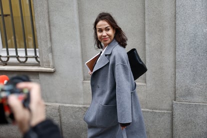 La expresidenta de ADIF Isabel Pardo de Vera a su llegada al Tribunal Supremo en Madrid para declarar, el pasado 5 de marzo.