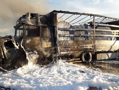 El camió accidentat a Vilafranca del Penedès.