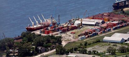 Todo por hacer: construcci&oacute;n de viviendas en Buenos Aires, el aeropuerto de Mendoza y (en la foto) el puerto de Rosario.