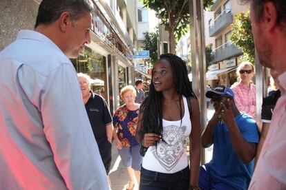 Xavier García Albiol, en la seva visita a Salou aquest dimecres.