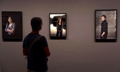 Exposición de la fotografa Jitka Hanzlová en la Fundación Mapfre en Madrid.