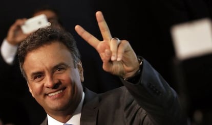 A&eacute;cio Neves antes do debate do dia 19 de outubro. 