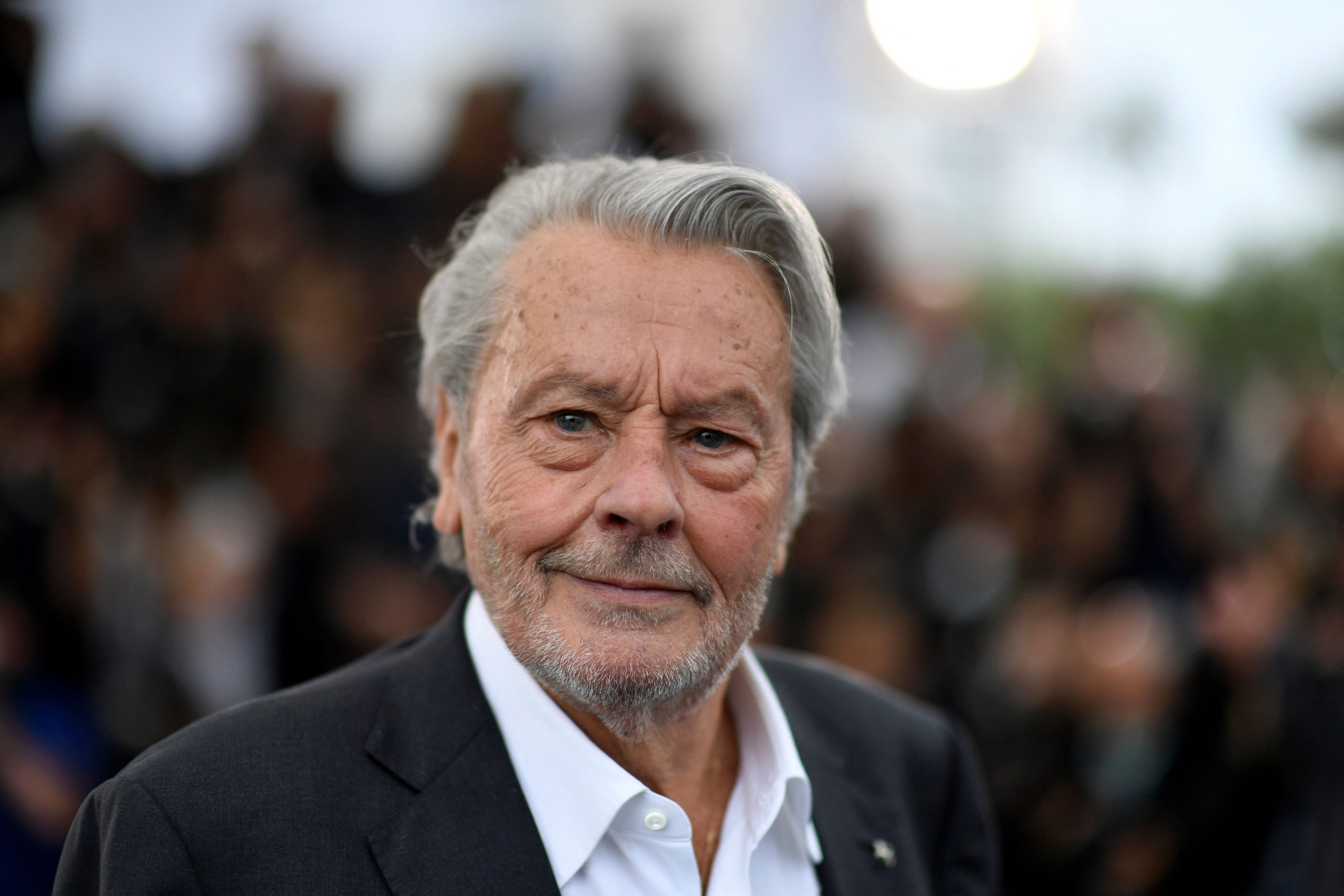 Muere Alain Delon, icono del cine francés, a los 88 años