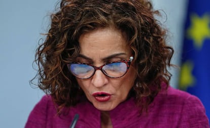 La ministra de Hacienda y portavoz del Gobierno, María Jesús Montero, en una rueda de prensa posterior al Consejo de Ministros.
