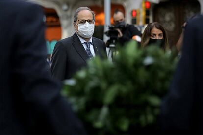 El presidente de la Generalitat, Quim Torra, durante la ofrenda floral al monumento de Rafael Casanova.