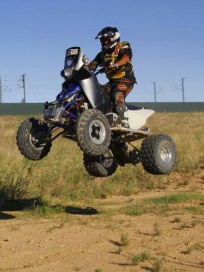 Xavi Montero, entrenando con su quad.