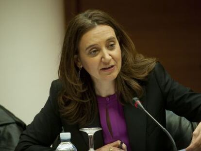 La directora general de RTVV, Rosa Vidal, en una comparecencia en las Cortes.