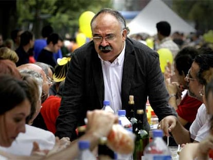 Josep Lluís Carod, durante la fiesta de Esquerra Republicana de Catalunya, ayer, en Barcelona.