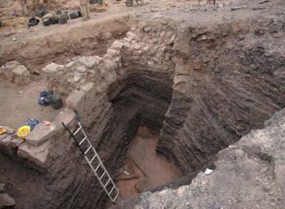 Las excavaciones han hallado restos de cobre que podrían datar del siglo X a.c